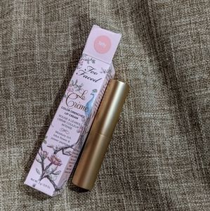 Too faced La Creme